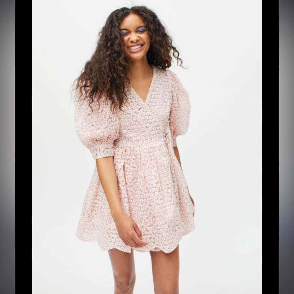 NWT SISTER JANE WRAP PETAILED DRESS💝